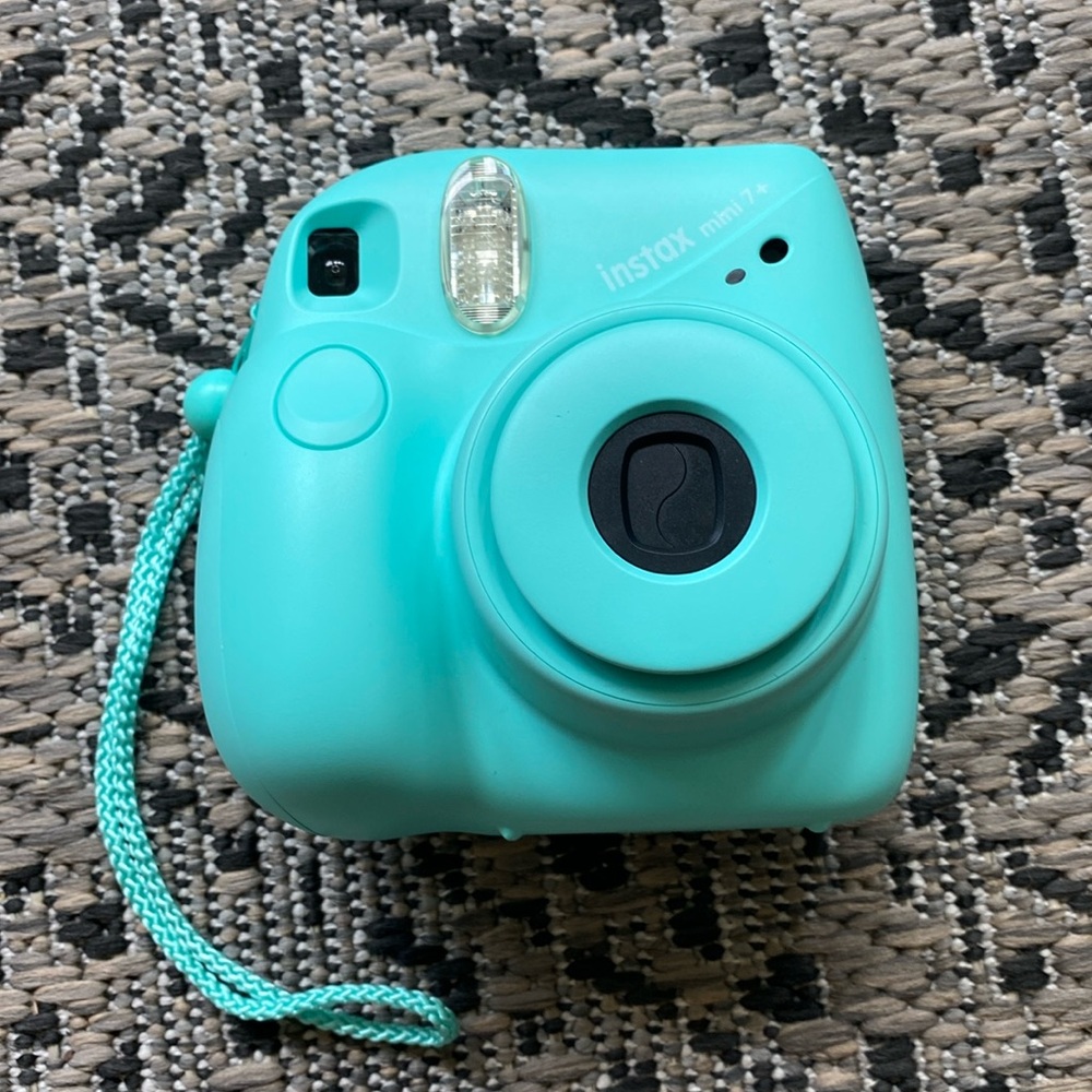 Instax Mini 7+